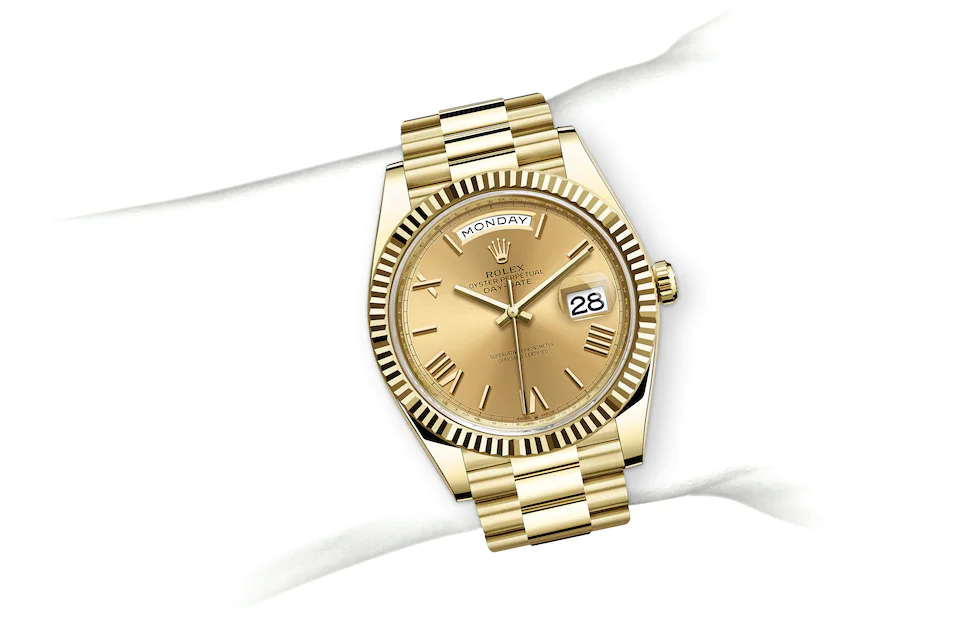 DAY-DATE 40 gold roman dial - Image 5